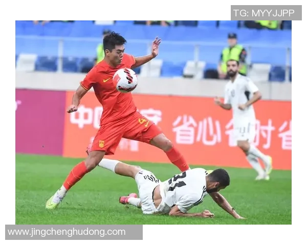 中国红队迎战新西兰队期待精彩对决展现足球魅力与团队精神