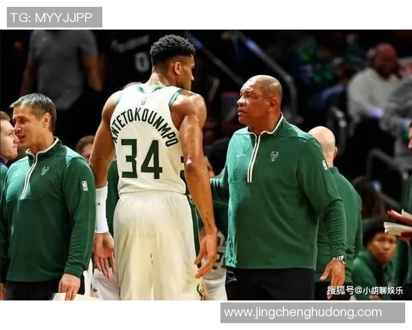 字母哥愤怒撕毁球衣雄鹿惨败后更衣室内冲突升级